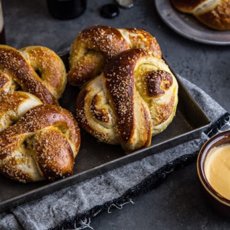 Garlic Herb Baked Pretzels