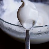 Vegan Marshmallow Fluff (meringue) ~Chocolate Covered Katie