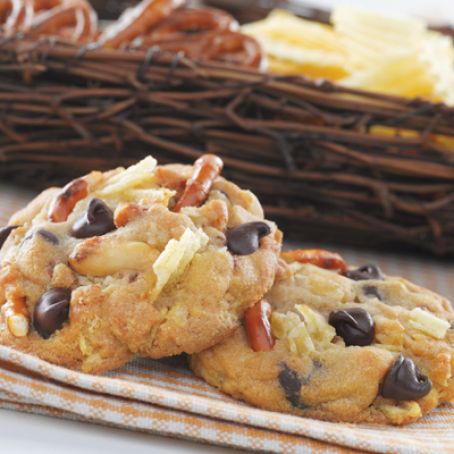 Sweet & Salty Toll House Cookies