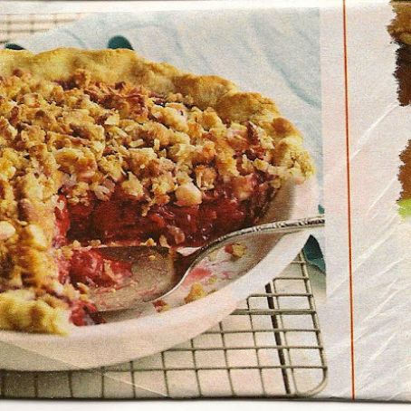 Double Cherry Crunch Pie