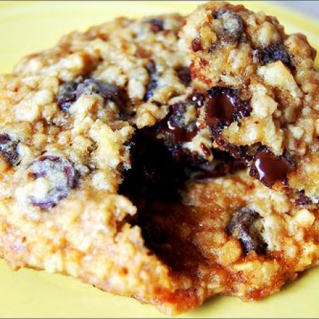 Oatmeal Chocolate Chip Banana Cookies
