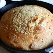 No Knead Rosemary Parmesan Skillet Bread