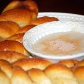 Cinnamon Sugar Bread Twists with Vanilla Cream Dip