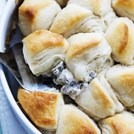 Biscuits & Gravy Breakfast Casserole