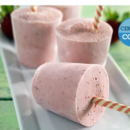 Frozen Yogurt Strawberry Pops