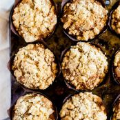 Carrot Cake Muffins with Crumb Topping