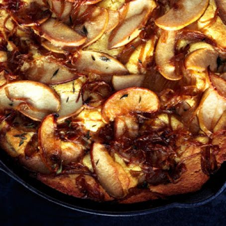 Cornbread With Caramelized Apples And Onions