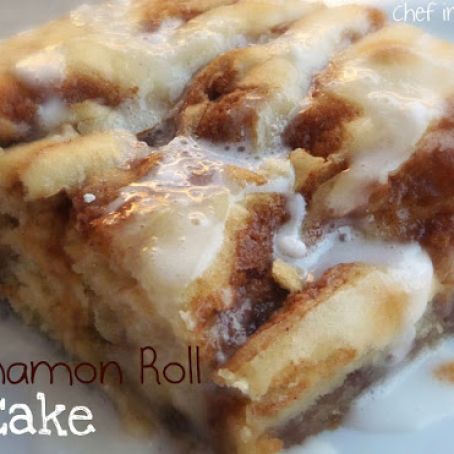 Cinnamon Roll Cake