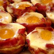 Bacon, Egg and Toast Cups