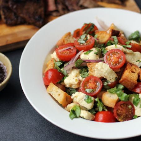 Caprese Panzanella Salad