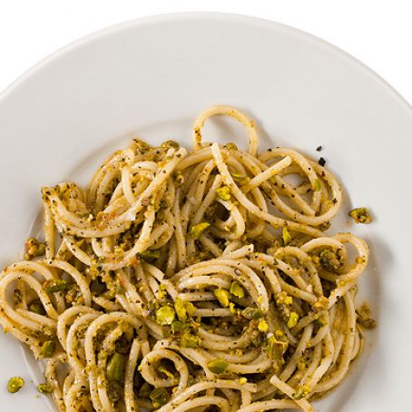 Pasta with Pistachio Pesto