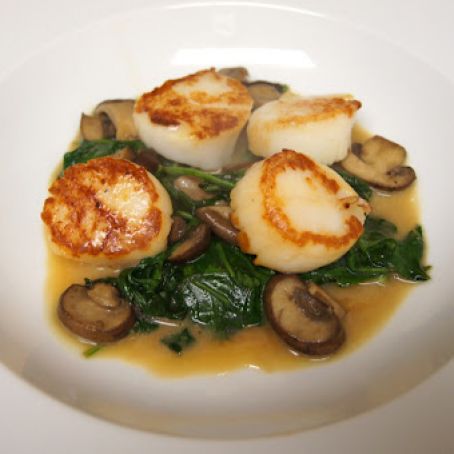 Seafood: Scallops and Oyster mushrooms with Soy-Ginger butter
