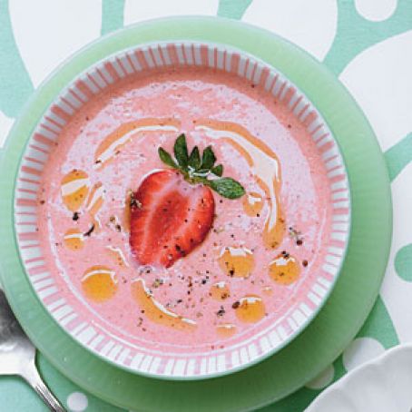 Chilled Strawberry Soup