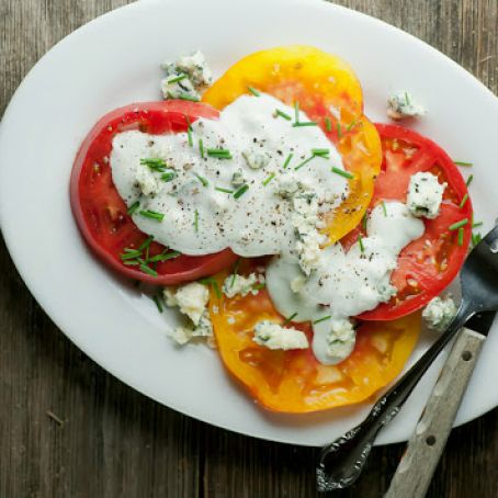 Tomato Blue Cheese Salad
