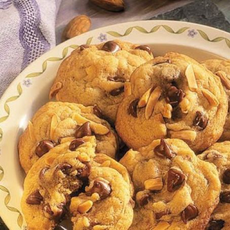 Chocolate Nut Chippers