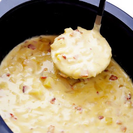 Baked Potato Soup (Slow Cooker)