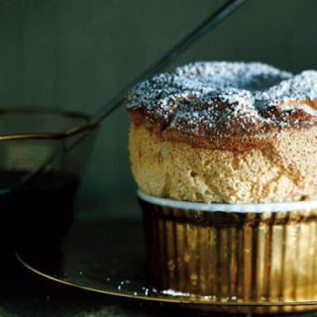 INDIVIDUAL SPICED PUMPKIN SOUFFLES