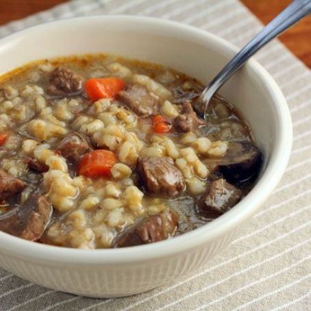Instant Pot Beef Barley Soup