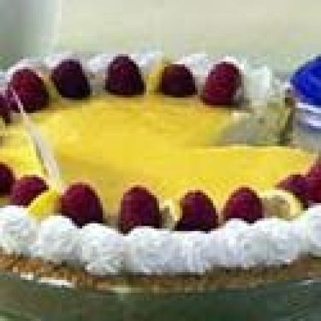 Spectacular Lemon Mousse Pie Recipe
