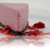 White Chocolate-Strawberry Cheesecake