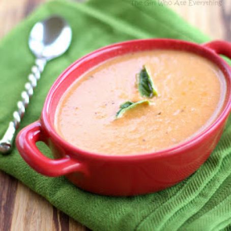 Slow Cooker Tomato Basil Parmesan Soup