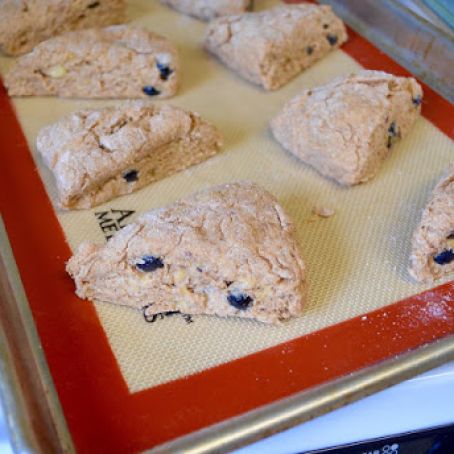 Vegan Blueberry Graham Scones