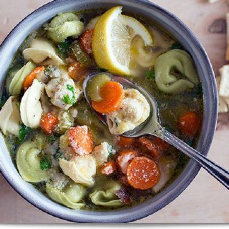 Slow Cooker Tortellin Soup