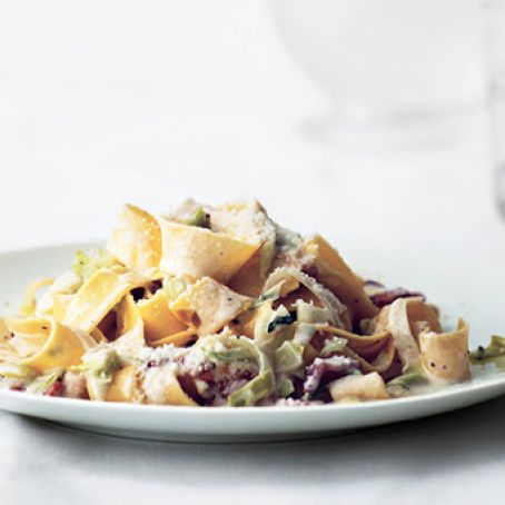 Creamy Pappardelle with Leeks and Bacon