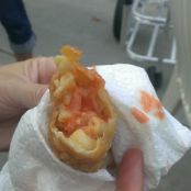 Mac n Cheese Eggroll