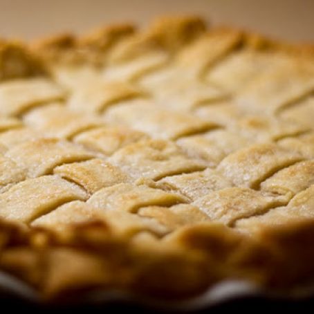How to Get a Perfect Golden Pie Crust