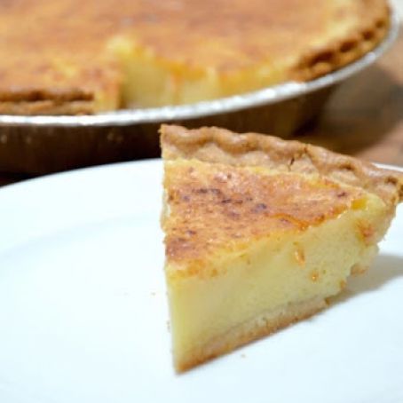 MOMMA'S EGG CUSTARD PIE