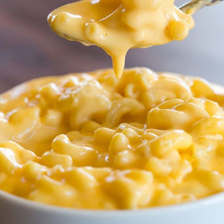 Creamy Stovetop Macaroni and Cheese