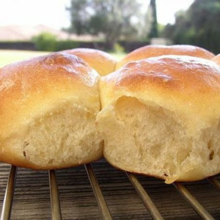 Homemade Hawaiian Bread Rolls