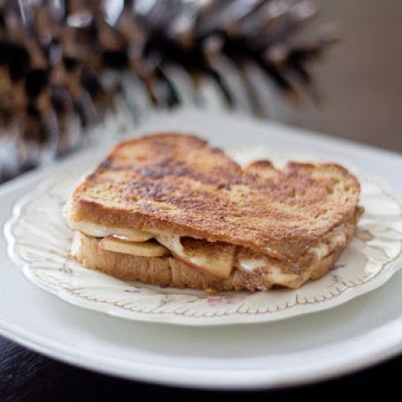Apple, Almond Butter & Grilled Cheese Sandwich