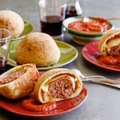 Pepperoni Pizza Burger Bomba