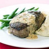 Filet Mignon with Peppercorn Cream