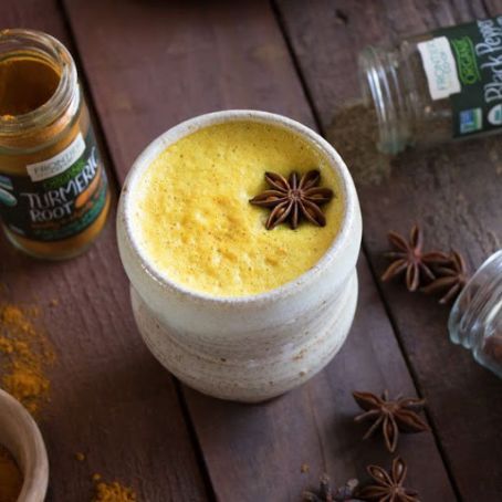 Black Pepper and Turmeric Latte