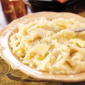 Easy Roasted Garlic Mashed Potatoes