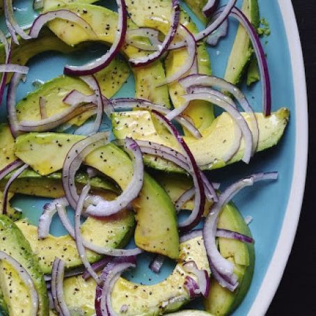 Avocado and Red Onion Salad