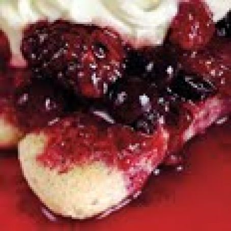 Mixed-Berry Tiramisù with Lime Curd