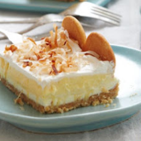 Layered Coconut Cream Cheesecake Bars