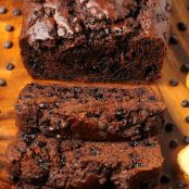 VEGAN CHOCOLATE BANANA BREAD