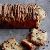 CHOCOLATE CINNAMON SUGAR PULL APART BREAD