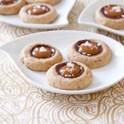 Salted Caramel Pecan Sandies