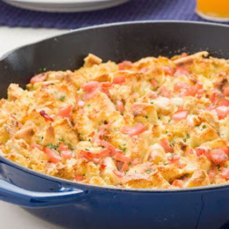 Eggs Benedict Skillet Casserole