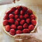 Strawberry Tarts With Cream