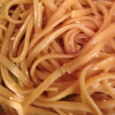 Sesame noodles