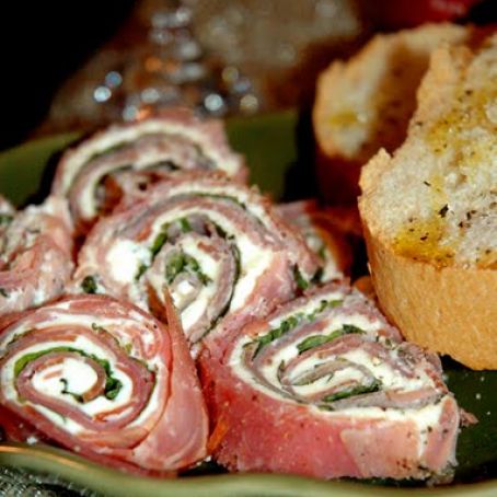 Prosciutto Pinwheels with Mascarpone and Basil
