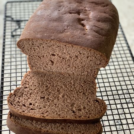 German Dark Rye Bread (for bread machines)