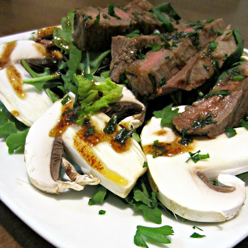 Steak Salad with Tarragon Vinaigrette Recipe (4.3/5)